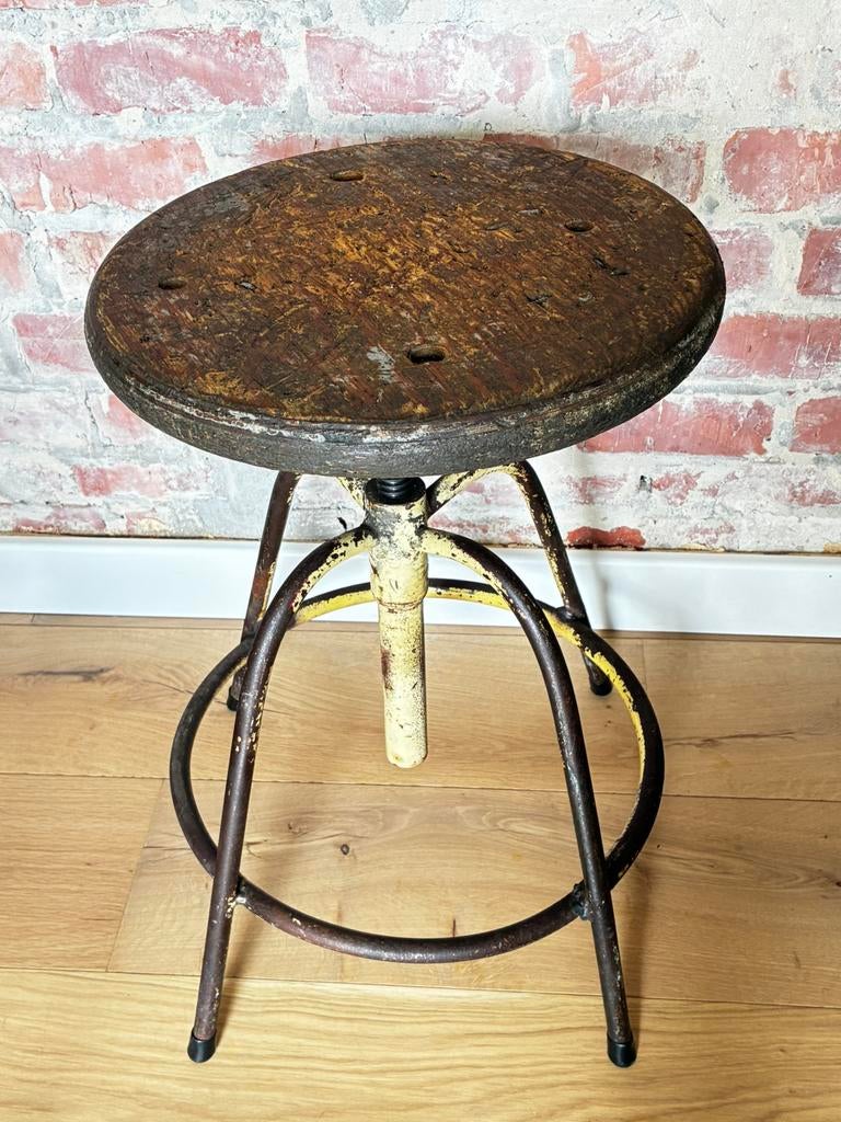 Tabouret d'atelier, Maison & Meubles, Tabourets, Utilisé, Matériaux autres, Enlèvement