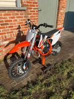 Ktm sx50 als NIEUWWWW (10 draaiuren), Vélos & Vélomoteurs, Cyclomoteurs | Cyclomoteurs de cross, Enlèvement