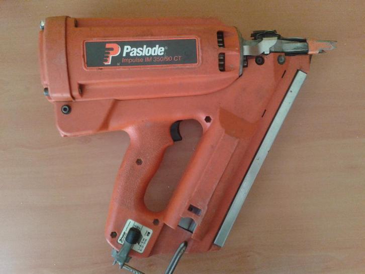 Paslode Impuls IM 350 CT nagelapparaat, Bricolage & Construction, Outillage | Outillage à main, Utilisé, Enlèvement