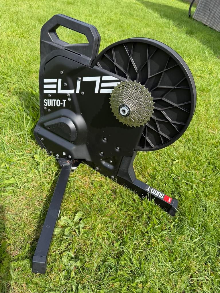 ELITE SUITO -T, Ophalen, Zo goed als nieuw