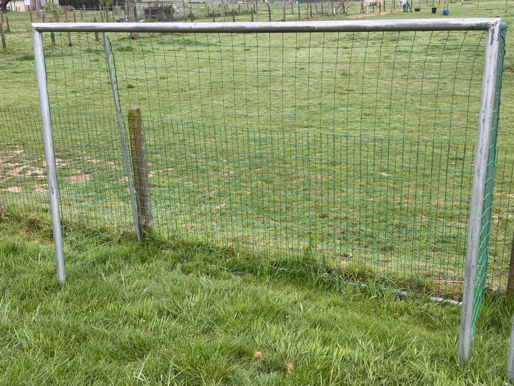 Voetbal doelen.  Stevige solide kwaliteit !!!, Ophalen, Gebruikt
