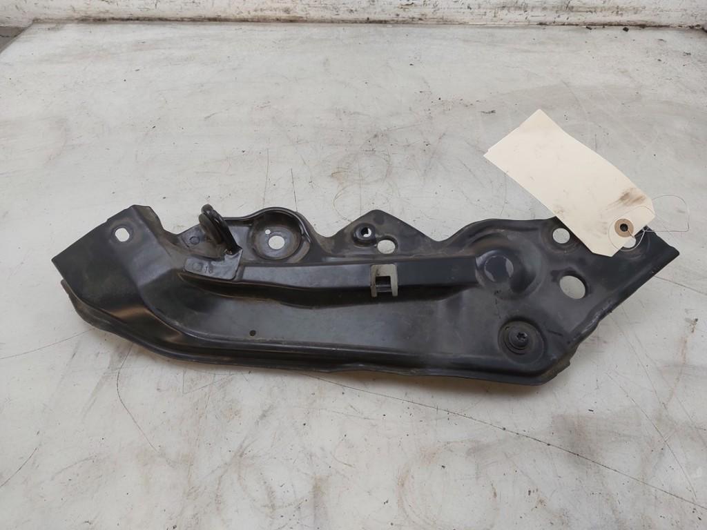 SUPPORT PHARE GAUCHE Volkswagen Polo VI (AW1), Autos : Pièces & Accessoires, Éclairage, Dhr. J. Ham, Volkswagen, Administratie@autoham.nl