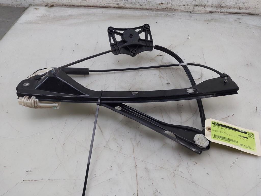 VITRE MECANISME AVANT GAUCHE Skoda Fabia III (NJ3), Autos : Pièces & Accessoires, Dhr. J. Ham, Administratie@autoham.nl, Utilisé