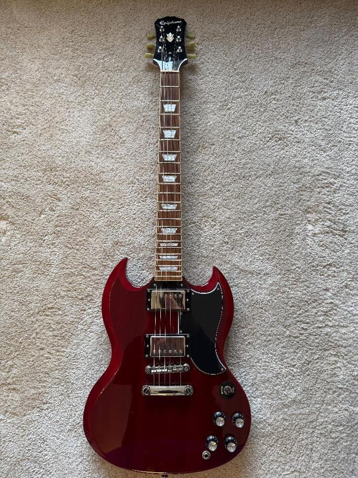 Epiphone SG Pro amélioré, Musique & Instruments, Instruments à corde | Guitares | Électriques, Comme neuf, Solid body, Epiphone