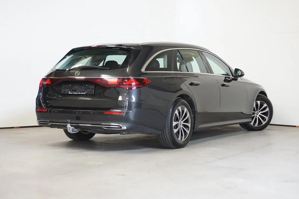 Mercedes-Benz E-Class 220 T d - TREKHAAK WEGKLAPBAAR, Autos, Mercedes-Benz, Argent ou Gris, Phares entièrement LED, Euro 6, Entreprise