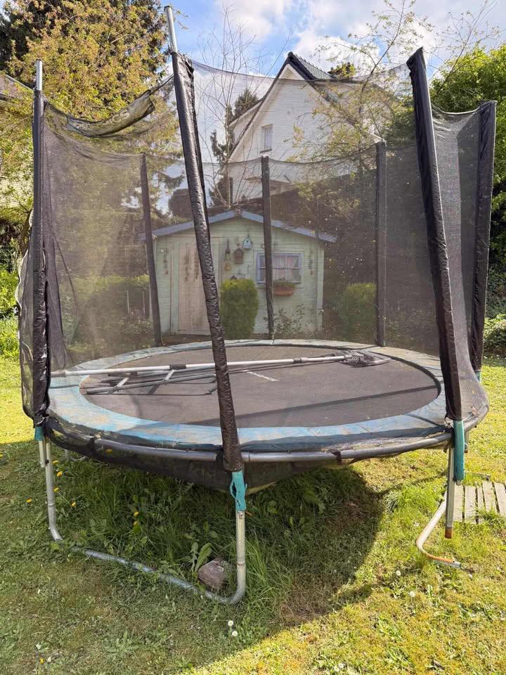 Gratis trampoline, Kinderen en Baby's, Ophalen, Gebruikt