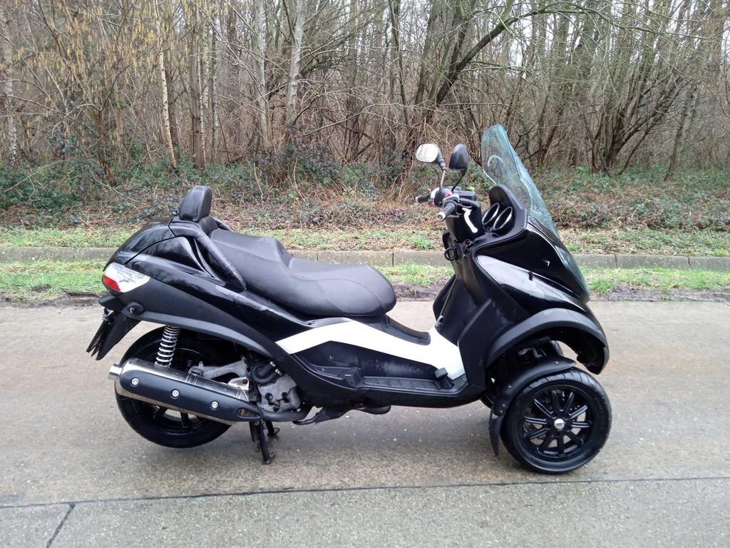 piaggio - mp3 - moto, Motos, Motos | Piaggio, Entreprise, Autre