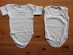 Set 2 : body blanc et bleu doux, tailles 50-56 et taille 60, Enlèvement ou Envoi, Utilisé, Vêtements de nuit ou Sous-vêtements