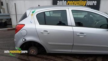 Portier 4Deurs rechts-achter van een Opel Corsa (Z157) beschikbaar voor biedingen