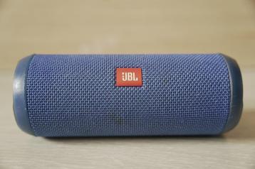 Enceinte JBL flip 3 beschikbaar voor biedingen