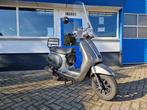 A-klasse Vespa look scooter Capri ( Nederland ) gts toscana, Fietsen en Brommers, Ophalen, Gebruikt, Overige modellen, Klasse A (25 km/u)