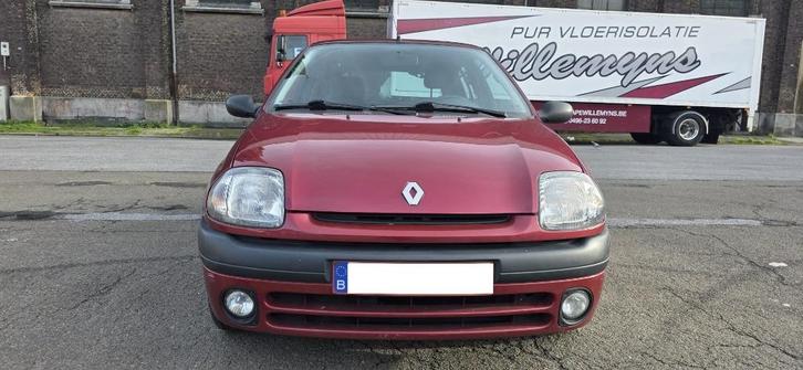 RENAULT CLIO, Auto's, Renault, Particulier, Clio, Centrale vergrendeling, Benzine, Berline, 5 deurs, Handgeschakeld, Overige kleuren