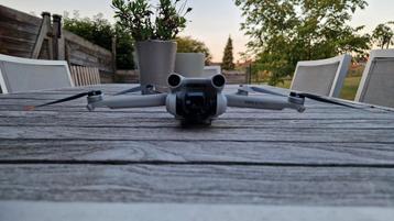 DJI mini 3 pro en fly more kit beschikbaar voor biedingen