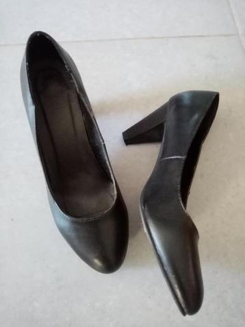 nieuw zwart pumps hakschoenen , mt 39 beschikbaar voor biedingen