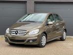 mercedes b180 benzine automaat 68000, Autos, Mercedes-Benz, Cuir, Euro 5, Beige, Entreprise