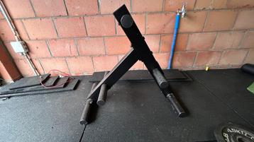 Plate tree body solid beschikbaar voor biedingen