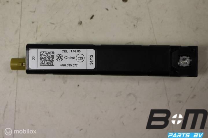 Antenneversterker VW Golf 7 5drs 5G6035577, Auto diversen, Autoradio's, Gebruikt