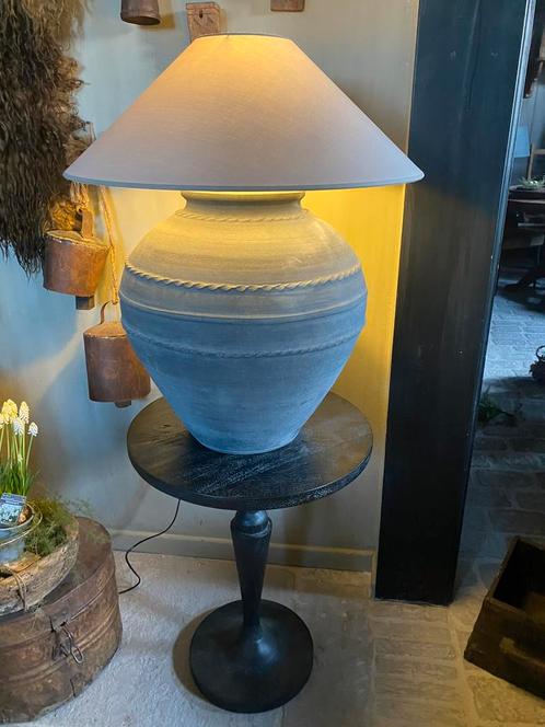 Lampe Jug avec ou sans abat-jour, Maison & Meubles, Lampes | Lampes de table, Enlèvement