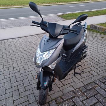 Scooter AGM Brash 50  beschikbaar voor biedingen