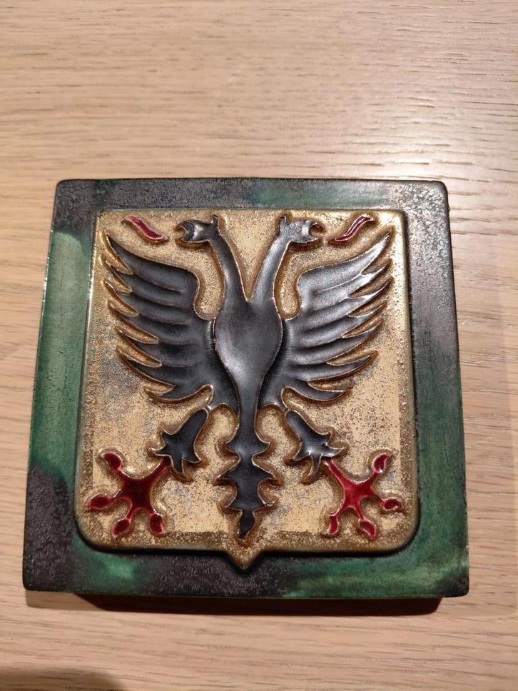 Heraldiek keramische tegel Ceramique Rigo, Antiek en Kunst, Antiek | Wandborden en Tegels, Ophalen of Verzenden
