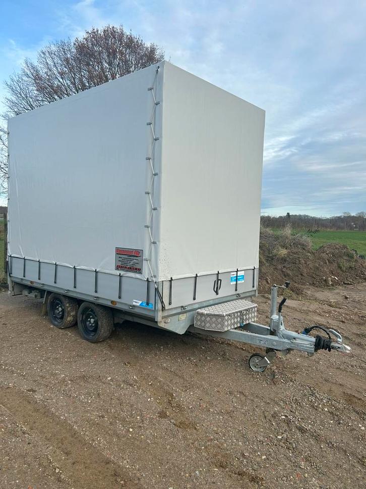 Henra aanhangwagen 2700 kg, Autos : Divers, Remorques, Comme neuf, Enlèvement