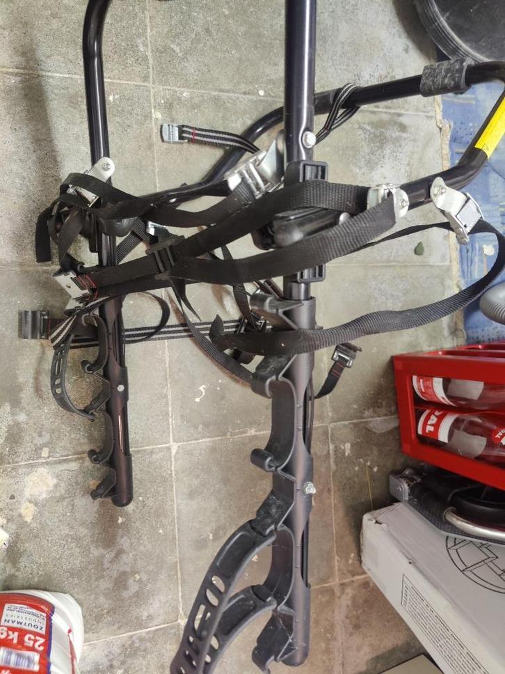 Porte vélo pour deux vélos, Autos : Divers, Porte-vélos, Comme neuf, Porte-hayon, 2 vélos, Enlèvement