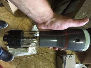 tubes lampes radio beschikbaar voor biedingen