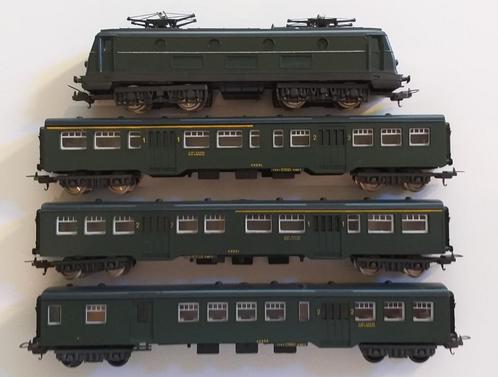 LIMA HO - PASSAGIERSCONVOY NMBS / NMBS - M2 MET LOCOMOTIEF, Hobby en Vrije tijd, Modeltreinen | H0, Gebruikt, Treinset, Gelijkstroom