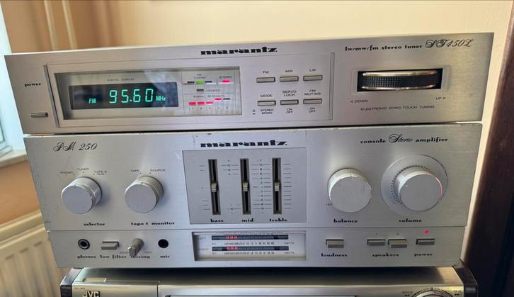 Ampli Marantz pm250 et tuner st450l viltage, TV, Hi-fi & Vidéo, Amplificateurs & Ampli-syntoniseurs, Utilisé, Autres marques, Enlèvement ou Envoi