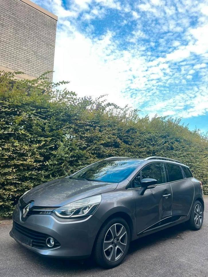 Renault Clio 1.5 diesel de 2015 avec 195.000 km, Autos, Renault, Entreprise, Achat, Airbags, Air conditionné, Alarme, Bluetooth
