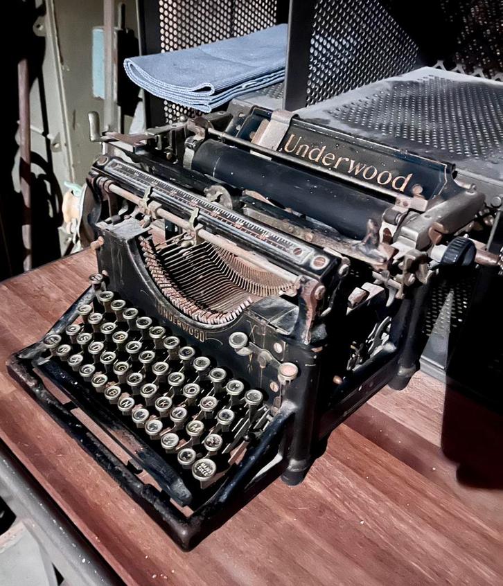 Machine à écrire manuelle Underwood Standard modèle 14, Diversen, Typemachines, Gebruikt, Ophalen