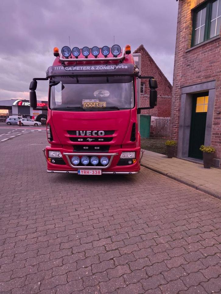 Te koop vrachtwagen iveco eurocargo 12 ton met 15 ton, Auto's, Vrachtwagens, Particulier, Trekhaak, Iveco, Diesel, Euro 5, 2 deurs