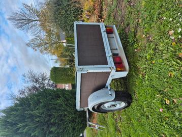 Aanhangwagen  beschikbaar voor biedingen