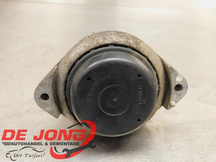 Support moteur d'un BMW 1-Serie, Autos : Pièces & Accessoires, Suspension & Châssis, BMW, Utilisé, 3 mois de garantie, Enlèvement ou Envoi
