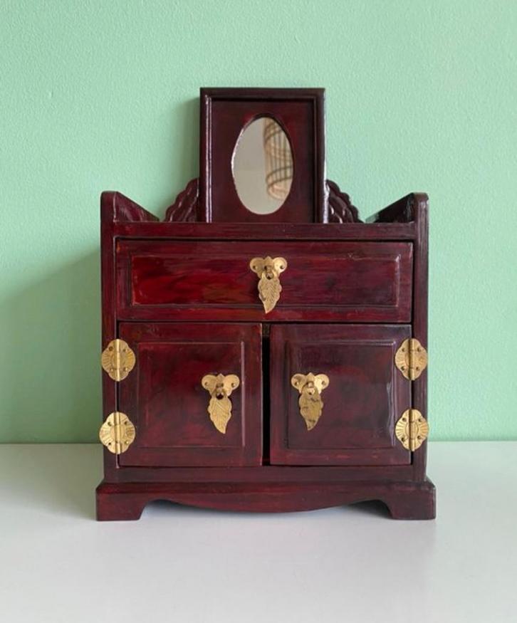 Boite à bijoux chinoise vintage (bois massif laiton), Antiek en Kunst, Kunst | Designobjecten, Ophalen of Verzenden
