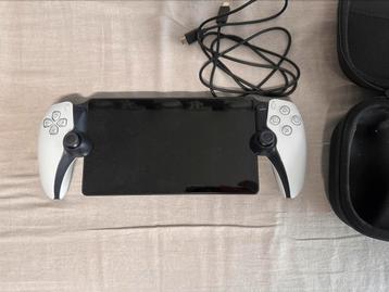 Playstation Portable met screen protector en case beschikbaar voor biedingen