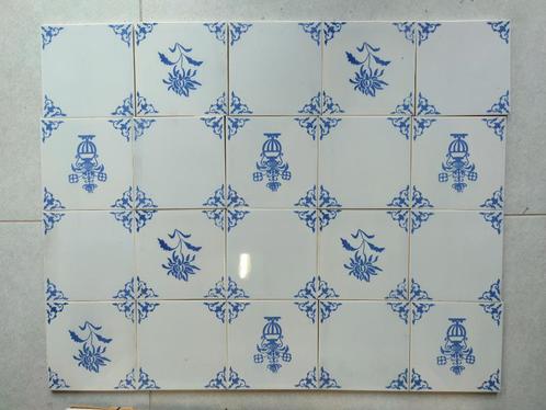 KERAMISCHE TEGELS  VINTAGE, Doe-het-zelf en Bouw, Vloerdelen en Plavuizen, Zo goed als nieuw, Plavuizen, Steen of Klei, Ophalen
