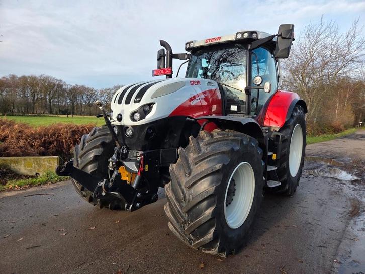 Steyr 6200 Absolut CVT, Articles professionnels, Agriculture | Tracteurs, jusqu'à 2500, Steyr, Plus de 160 ch, Utilisé, Enlèvement