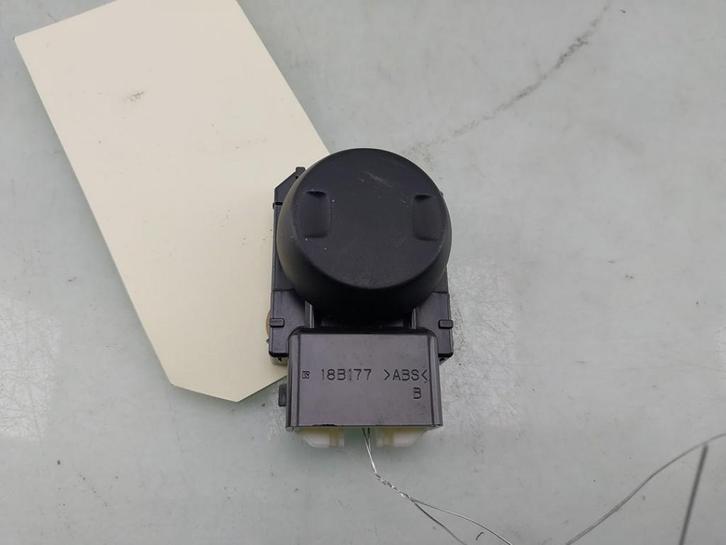 COMMANDE DE REGLAGE DE SIEGE RAV4 (A4) (|8492060090C0|), Autos : Pièces & Accessoires, Tableau de bord & Interrupteurs, Toyota