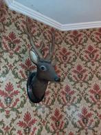 Tête de cerf en porcelaine, Enlèvement