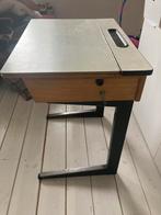 Vintage lessenaar / bureau / schoolbankje, Huis en Inrichting, Bureaus, Ophalen, Zo goed als nieuw, Bureau