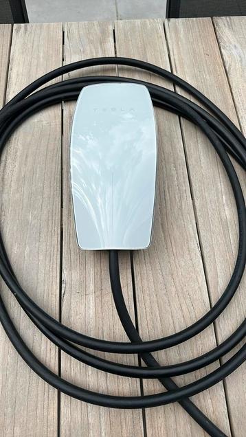 Laadpaal Tesla gen 3 beschikbaar voor biedingen