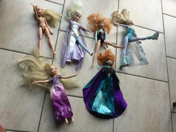 6 POPPEN „DISNEY” HASBRO „MATTEL” HUNTER + KLEDING beschikbaar voor biedingen