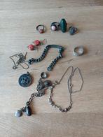 Joli lot de bijoux en argent, Enlèvement