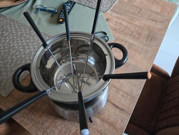 Russell Hobs Fiesta Fonduestel  beschikbaar voor biedingen