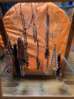 Verzameling fantasiejuwelen (kunststof), Ophalen, Gebruikt