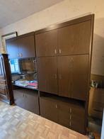 Moderne kast, Ophalen