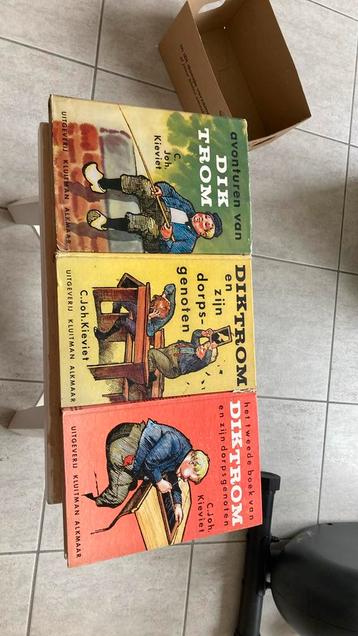 Dik Trom boeken - vintage boeken  beschikbaar voor biedingen