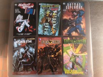 Lot 6 DC Comics Graphic Novels Paperback Batman, superman... beschikbaar voor biedingen