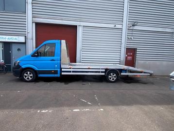 Une dépanneuse Volkswagen Crafter de 1500 kg est en cours de, Autos, Euro 6, Entreprise, 2500 kg, 2 portes